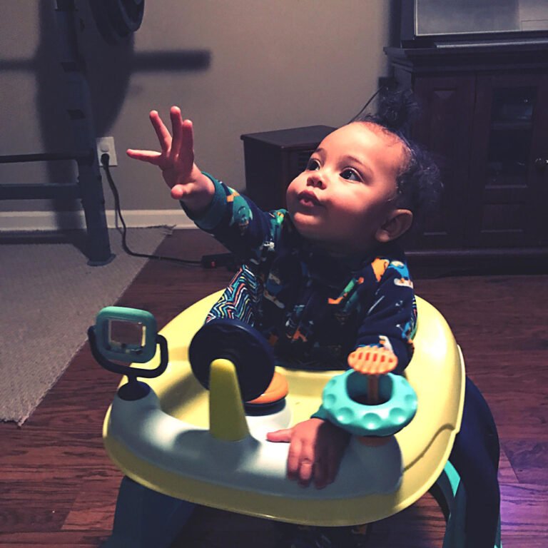 Best Baby Monitors for Keeping an Eye on Your Little One